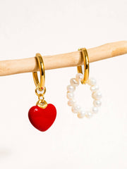 Euphrasie 18K Gold Non-Tarnish Mismatch Heart Pearl Earring: Red