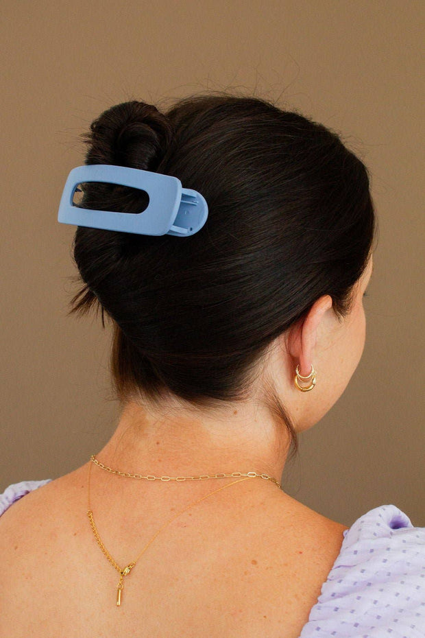 Oversized Flat Claw Clip: Black