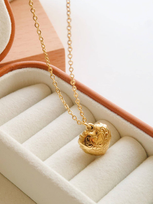 Josie Gold Non-Tarnish Vintage Heart Pendant Necklace: Yellow Gold