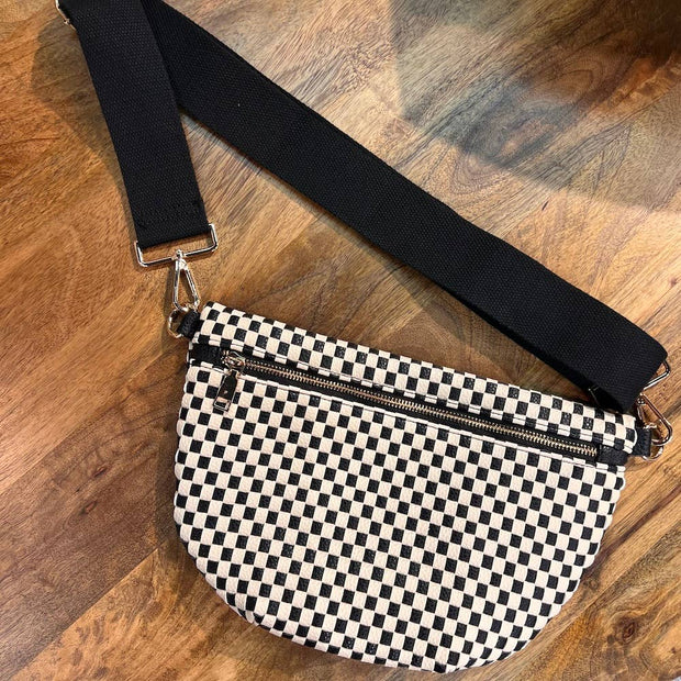 Westlyn Woven Bum Bag: Black