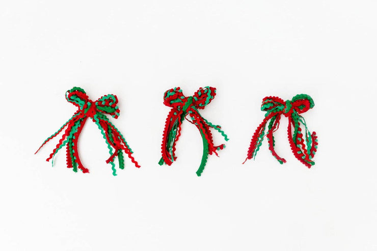 Textured Hair Bow - North Pole Twist