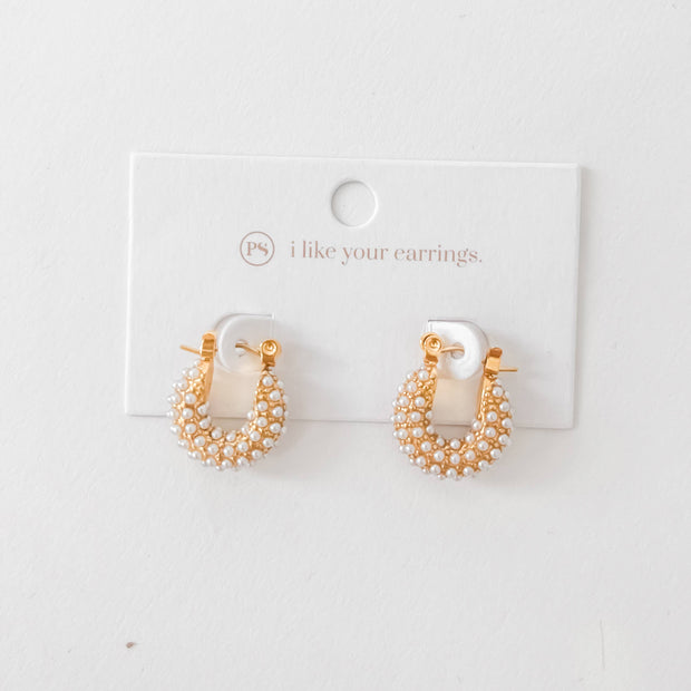 Hailey Huggie Pearl Earrings WATERPROOF