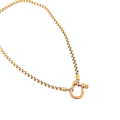 Lucky Me Horseshoe Toggle Necklace - WATERPROOF: Gold