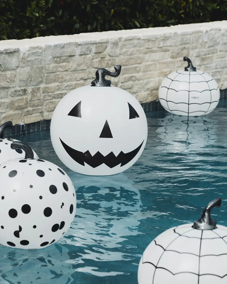 Black and White Halloween Pumpkins