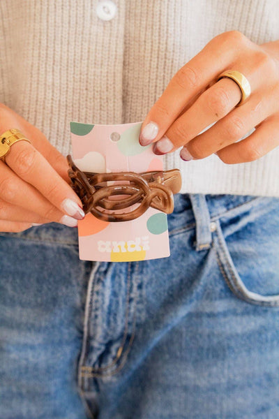 Overlapping Flat Claw Clip: Tortoise