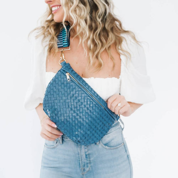 Westlyn Woven Bum Bag: Black