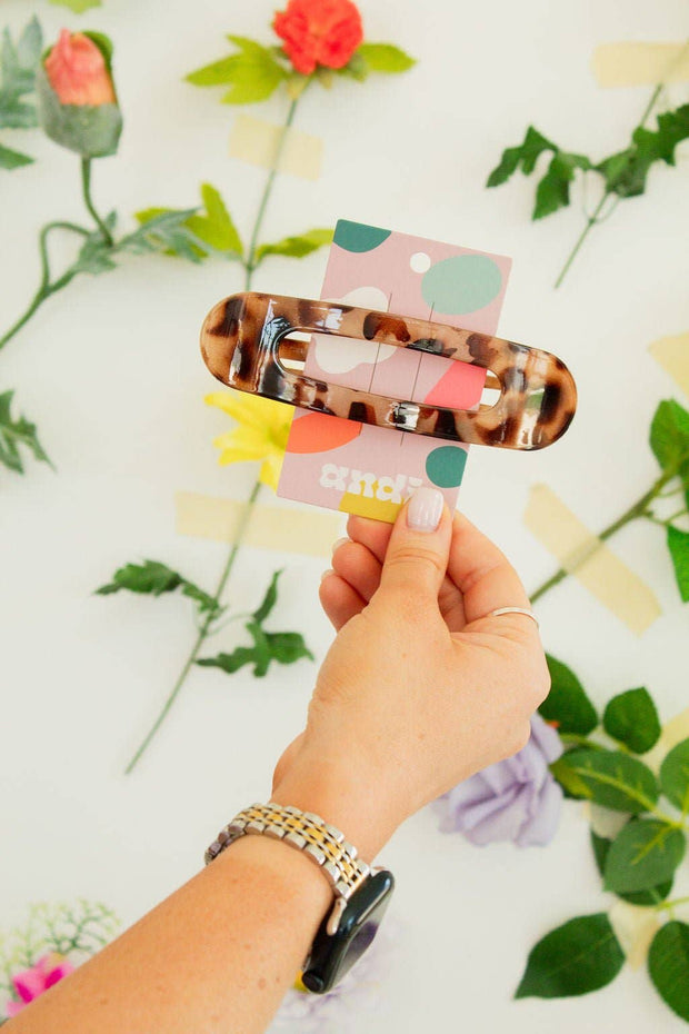 Oversized Flat Claw Clip: Amber Tortoise